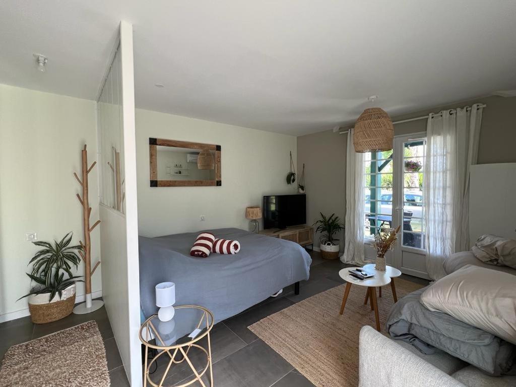 Studio A 10 Minutes De L'Ocean Saint-André-de-Seignaux المظهر الخارجي الصورة